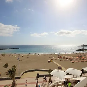 Luxury Cristianos Beachfront , Los Cristianos (Tenerife) Spagna